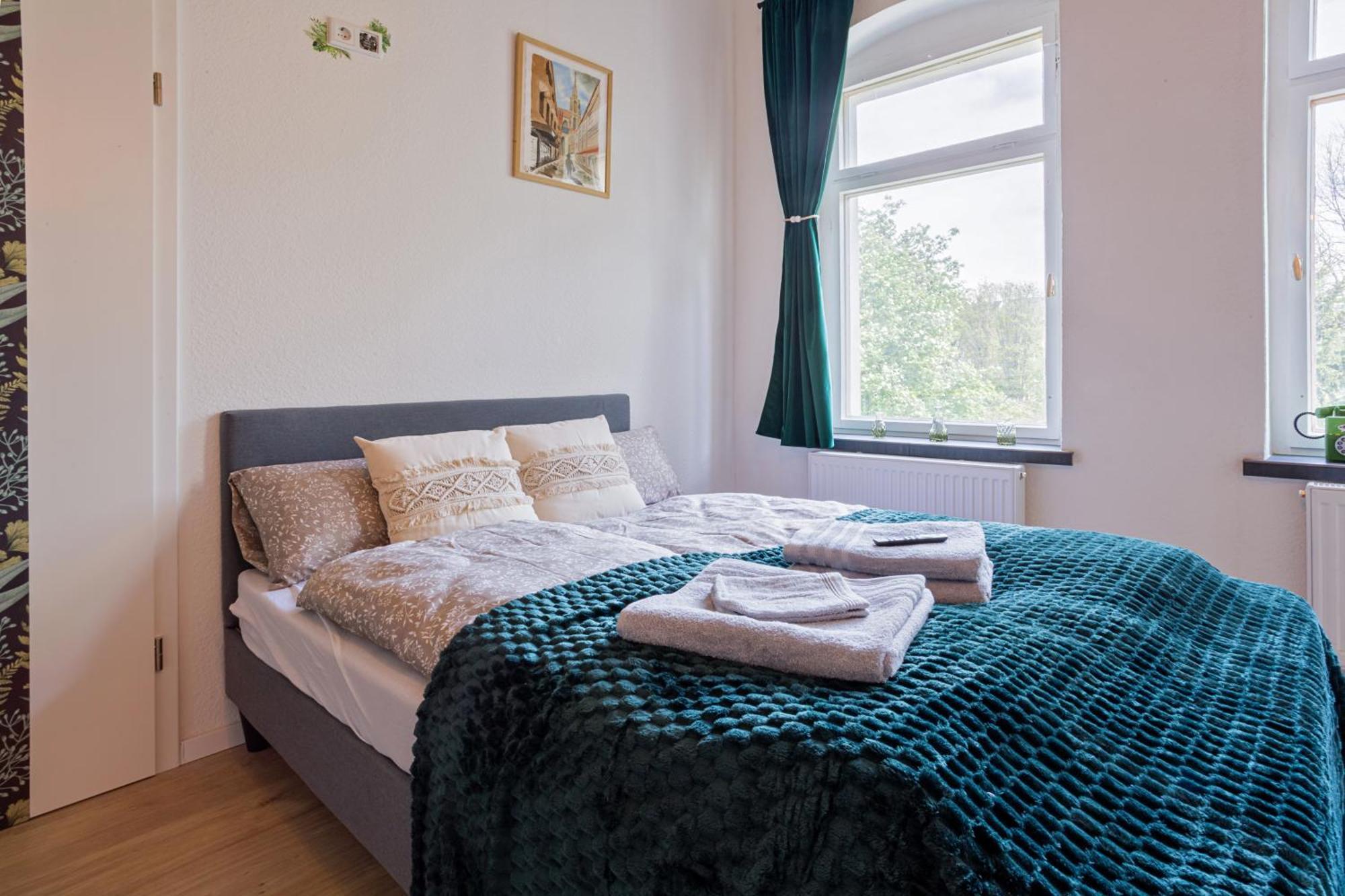 Boarding & Monteur Apartment Cmtz شيمنيتز المظهر الخارجي الصورة